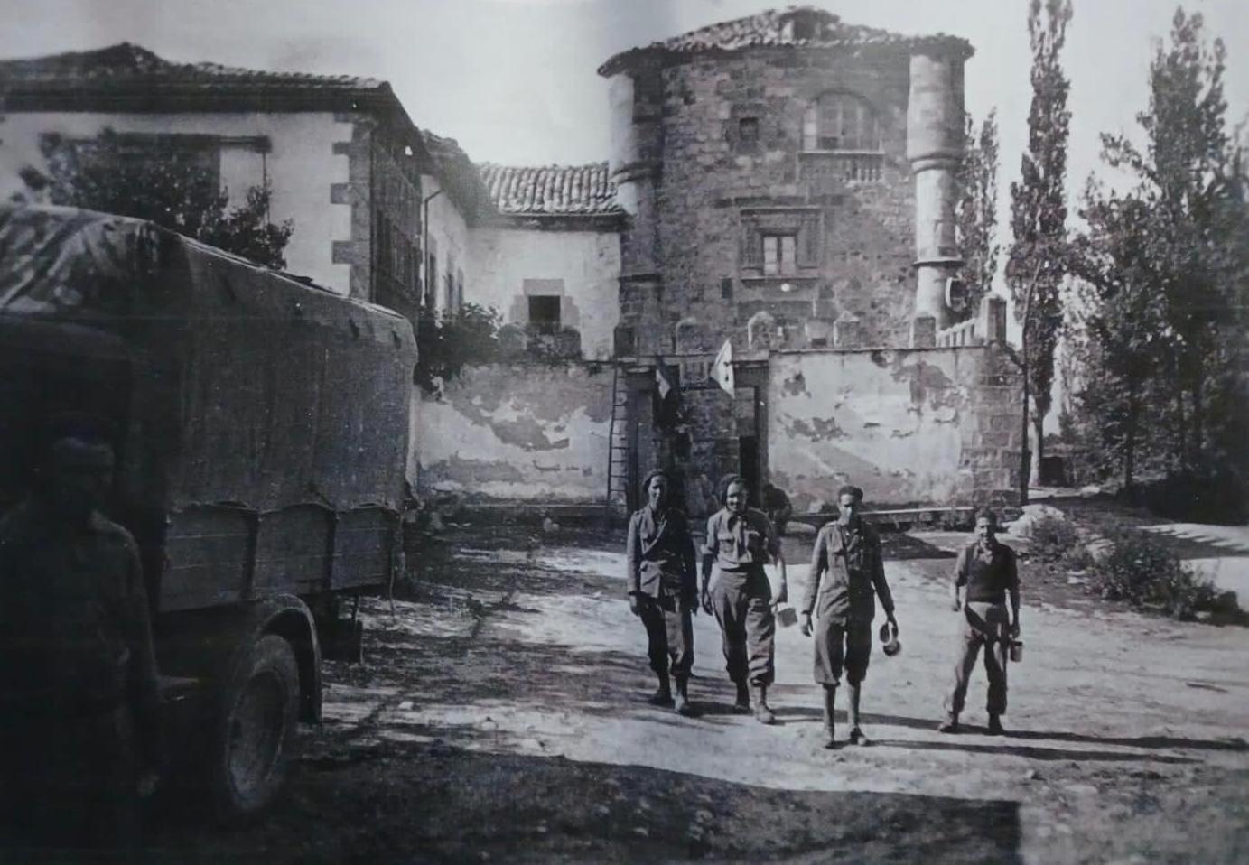 Palacio De Los Alvarado En Las Merindades El Ribero Luaran gambar